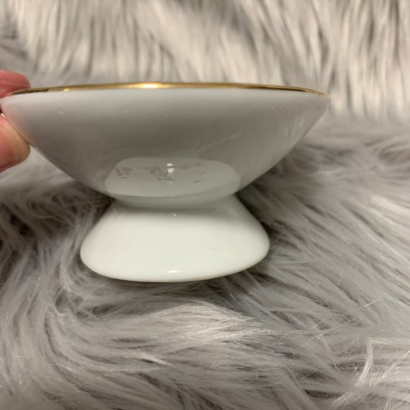 Santa Bubble Bath Soap Dish - Picture 3 of 5